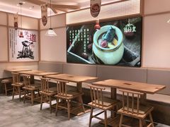 -煲仔皇(雨花客厅店)