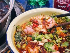 冒脑花-马路边边串串香(双井直营店)