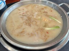 -老来福·非遗酸汤兔(凯旋路店)