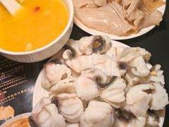 -鲜入唯煮·港式海鲜牛肉火锅(金宝街店)