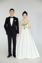 -花里花间摄影工作室