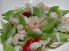 -梁家大院•农家菜(昆山会展中心店)