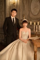 -雪中彩影婚纱摄影·微光艺术中心