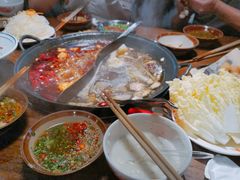 -萍姐火锅·公路夜市(武汉首店)