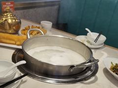 -粤顺渔坊·中山脆肉鲩火锅(清湖店)