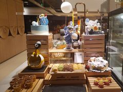-享遇.锅姥姥牛排海鲜自助(小寨店)