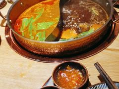 -礼舍·和牛火锅·烤肉·料理餐厅(华茂店)