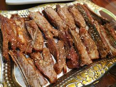 -霄汉牛三鲜湖北砂锅菜(万松园2店)