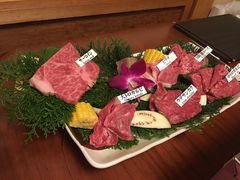 松阪牛肉拼盘-松阪牛焼肉M(法善寺横丁店)