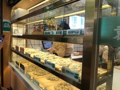 面包甜点陈列柜-袁记云饺(南门口店)