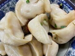 鲜肉煎饺-无名氏宵夜小摊(祝家三姐妹馄饨店)