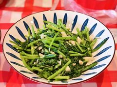 -笨豆腐居民楼菜馆•江西小炒(天津开发区店)