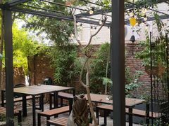 -花苑里咖啡(威远店)