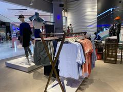 -阿迪达斯(武林银泰三叶草店)