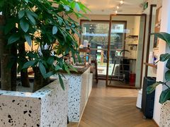 -Line 咖啡(石厦花园店)