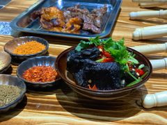 -梁山烤肉(旗舰店)