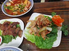 -亚忠小吃店(曾厝垵店)