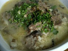 羊肉泡馍-天下第一面(大雁塔北广场店)