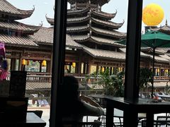-星巴克(南宁民歌湖店)