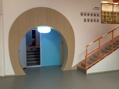 -小门牙好性格托育(北外滩中心)