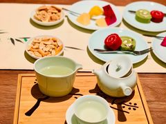 -梅间堂茶馆(绿地缤纷城店)