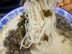 -雪琴面馆富安特色鱼汤面(城中花园店)