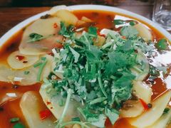 酸菜土豆-酒窝窝大排档(威远店)