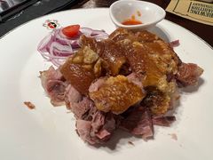 德式脆皮猪肘-马迭尔德式西餐精酿啤酒屋(中央大街店)