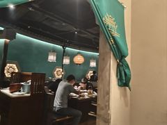 -佬麻雀·剁椒鱼头(京基KK One店)