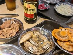-瑞虹新天地月亮湾