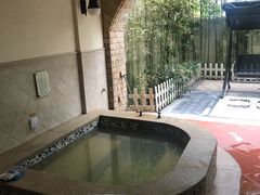 -金汤湾海水温泉度假酒店