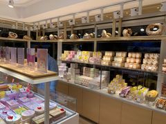 零售区-好利来(四惠店)