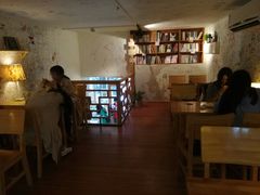 -猫的天空之城概念书店(西塘古镇店)