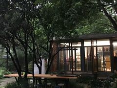 -谷咖啡·鲜花绿植花园餐厅