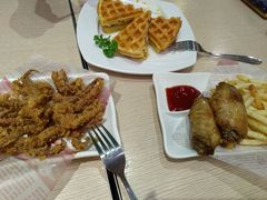-佰搭果·广式茶餐厅(西华路店)