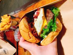 -BURGER BRO'S
