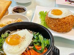 石锅拌饭-益百岁牛尾汤主题餐厅(辛庄街店)