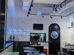 -TRIPS BURGER(大钟寺店)