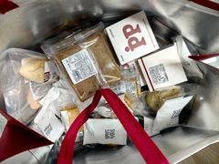 -炉边皮皮·烘焙甜品工厂店