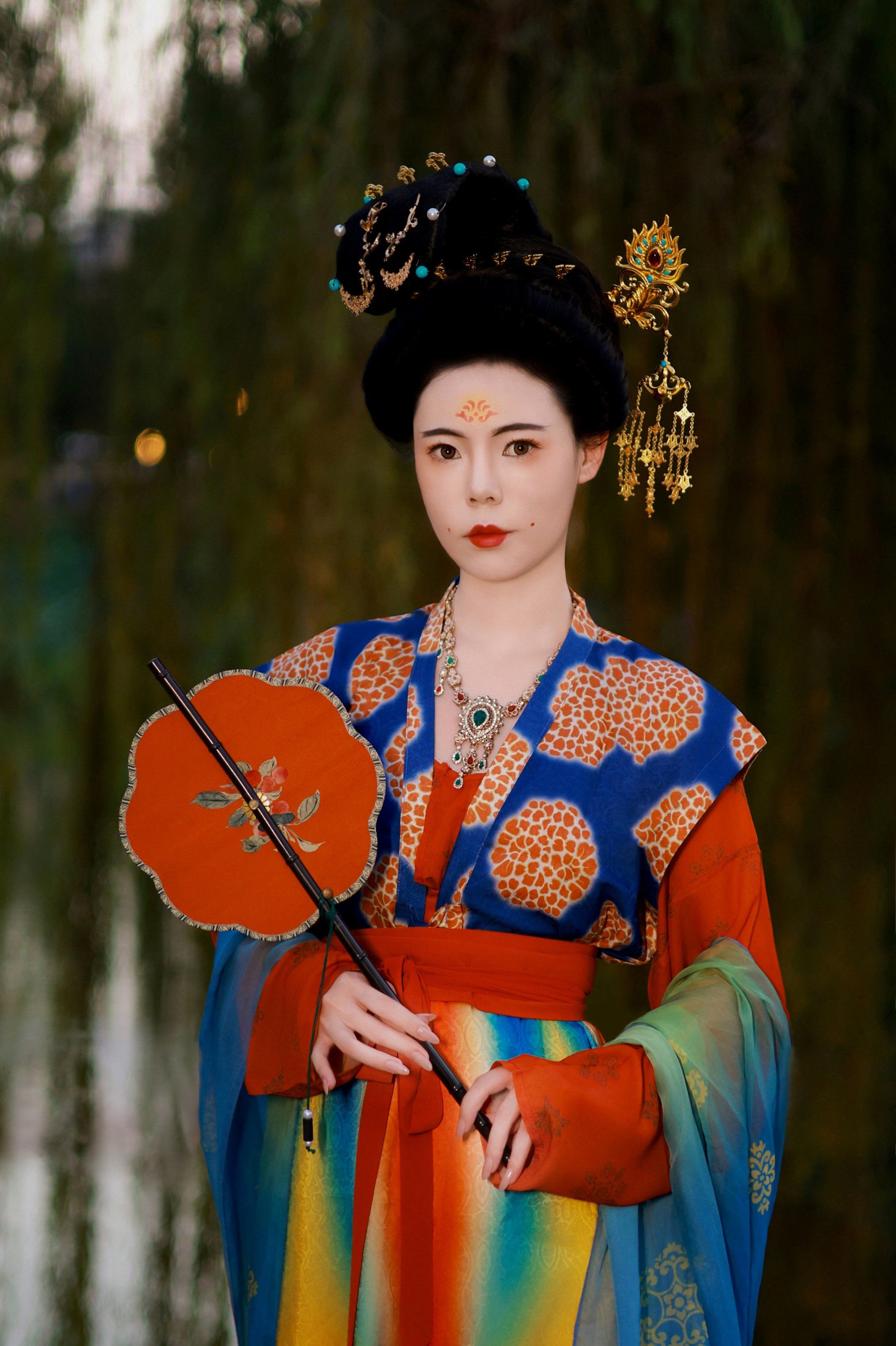 姐就是女王 武周复原太好看了!