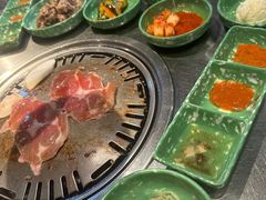 -欧巴炭烤肉오빠숯불구이(南京东路店)