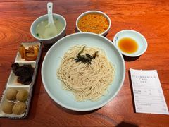 -裕兴记•蟹黄面馆(人民广场店)