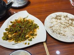 -恩宏德餐馆(平山道店)