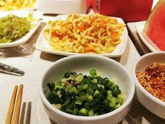-海底捞火锅鲜切牛肉主题店(长寿路店)