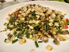 蚬肉生菜包-龙悦湾酒家·八阵鱼生·渔人码头店