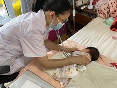 -萧乐母婴·住家月嫂·育婴师