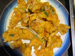 -靠山屯东北农家菜(八龙桥雅苑店)