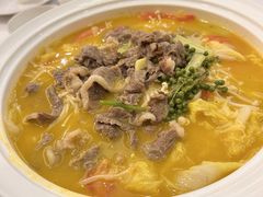 酸汤煮手切肥牛-凯茵庭中餐厅(中山雅居乐长江酒店)