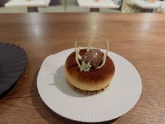 -潮一不贰·法式甜品·生日蛋糕·西式简餐(外滩店)