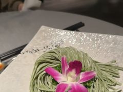 -左庭右院鲜牛肉火锅黑金店(陆家嘴中心店)